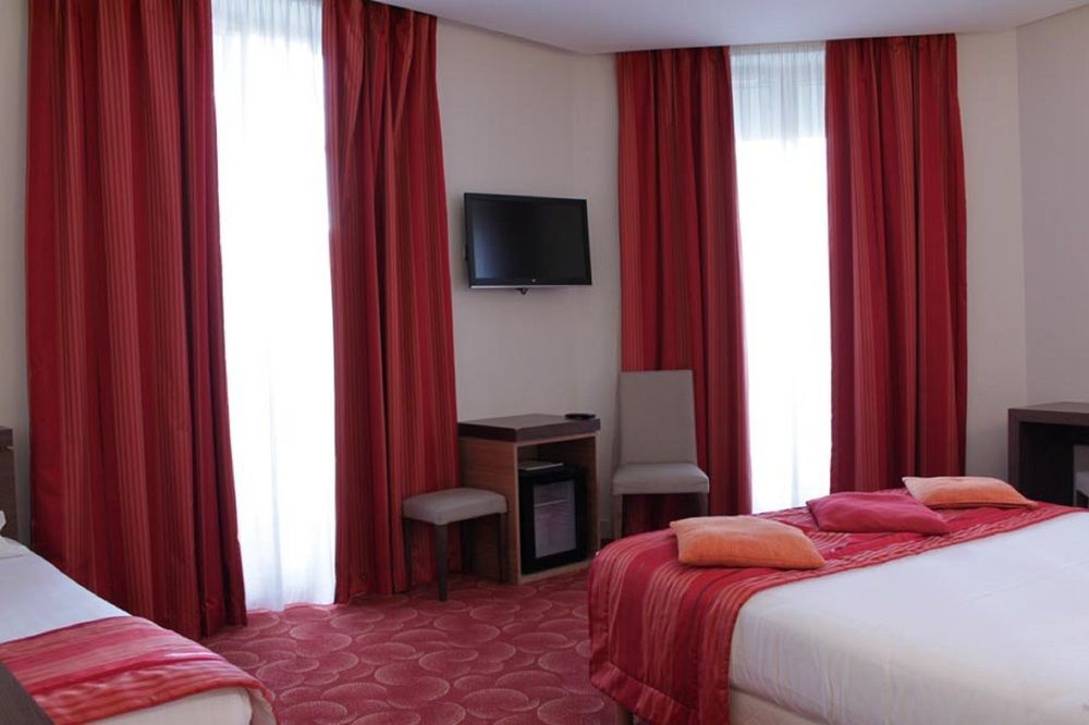 Le Grand Hotel De Normandie Paris Luaran gambar